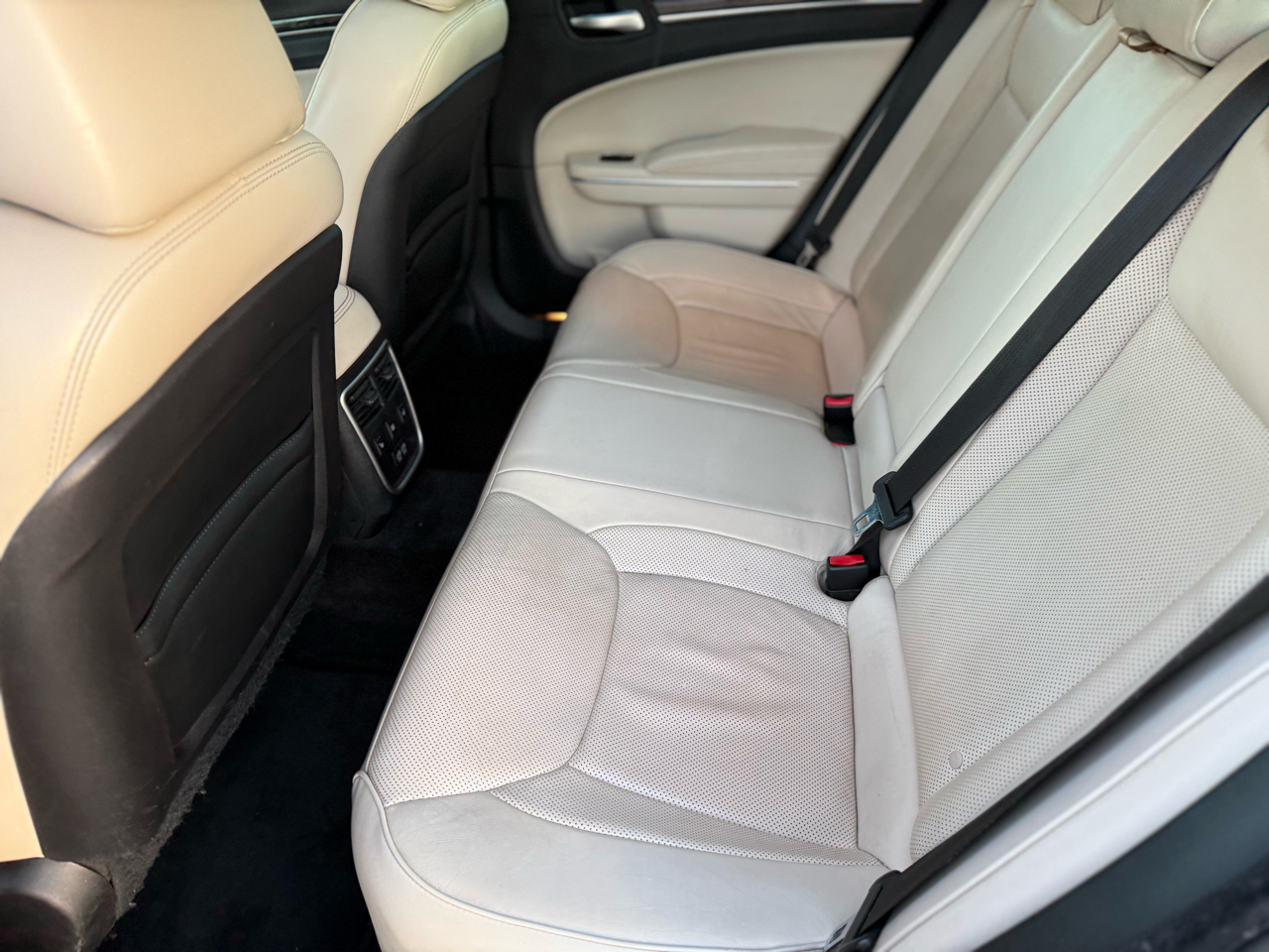 Chrysler 300 C RWD 2016