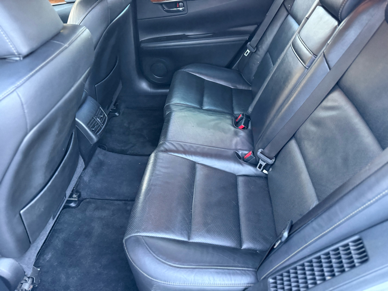 Lexus ES 300h Sedan 2014