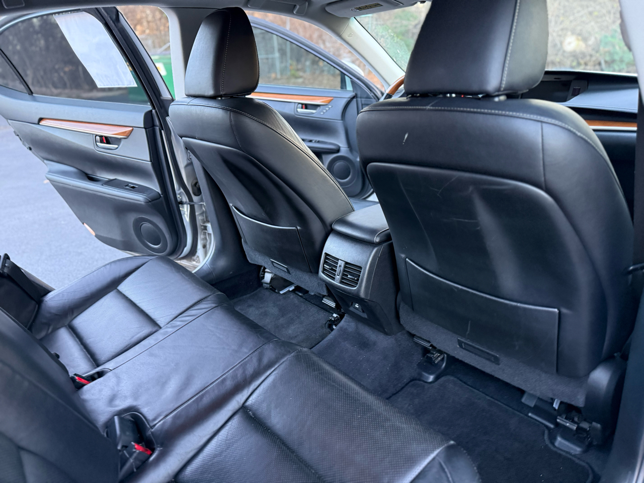 Lexus ES 300h Sedan 2014