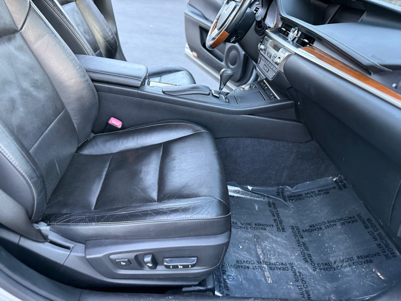 Lexus ES 300h Sedan 2014