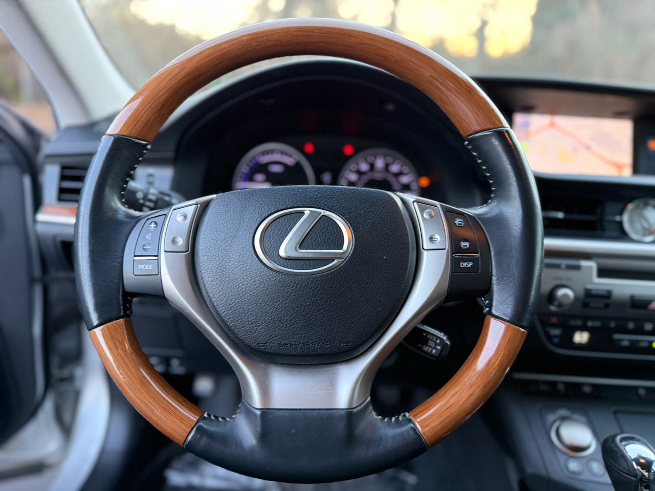 Lexus ES 300h Sedan 2014