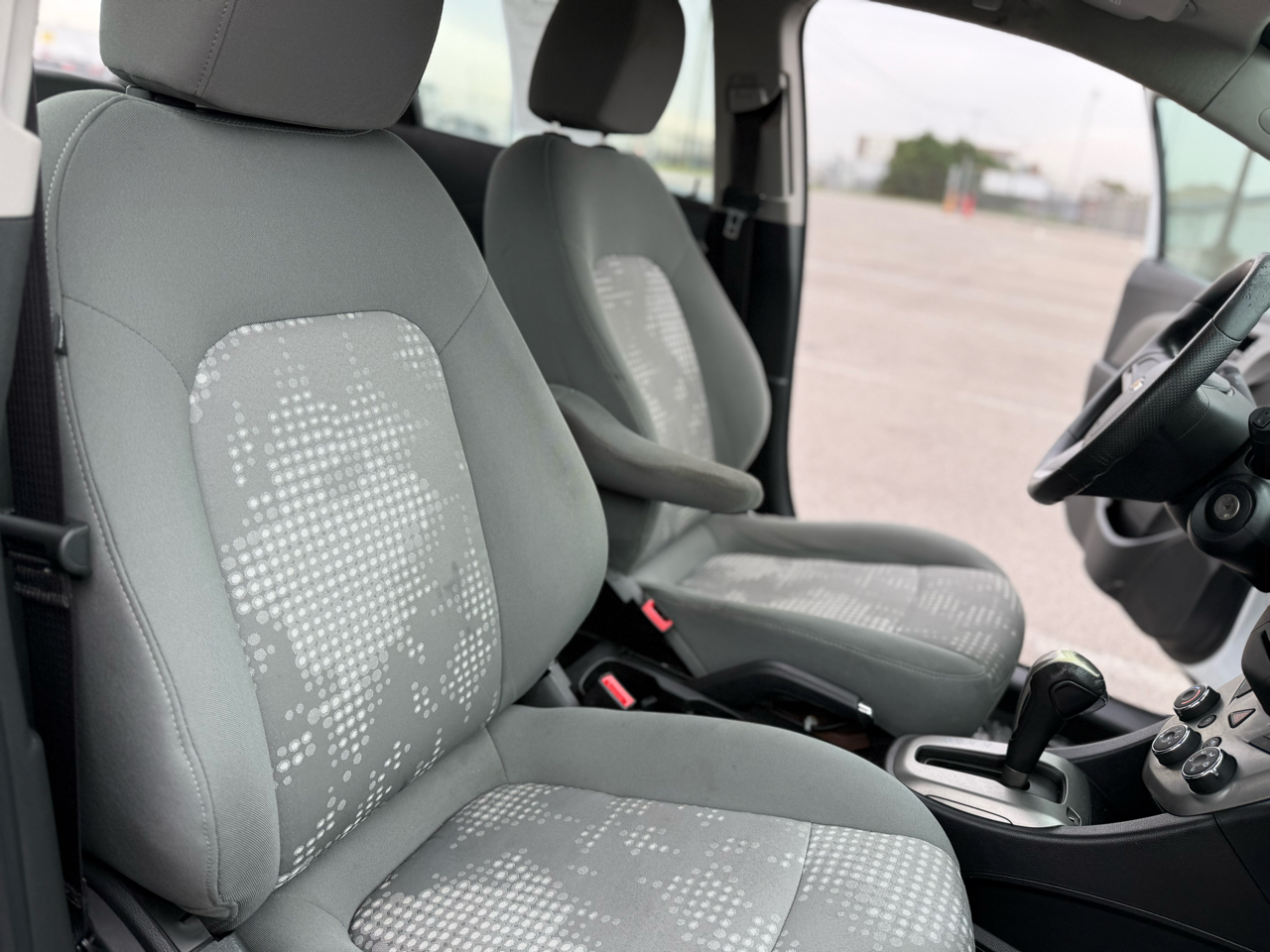 Chevrolet Sonic LS Auto 5-Door 2016