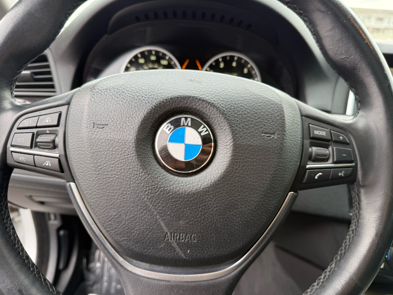 BMW 5-Series 535i xDrive 2015