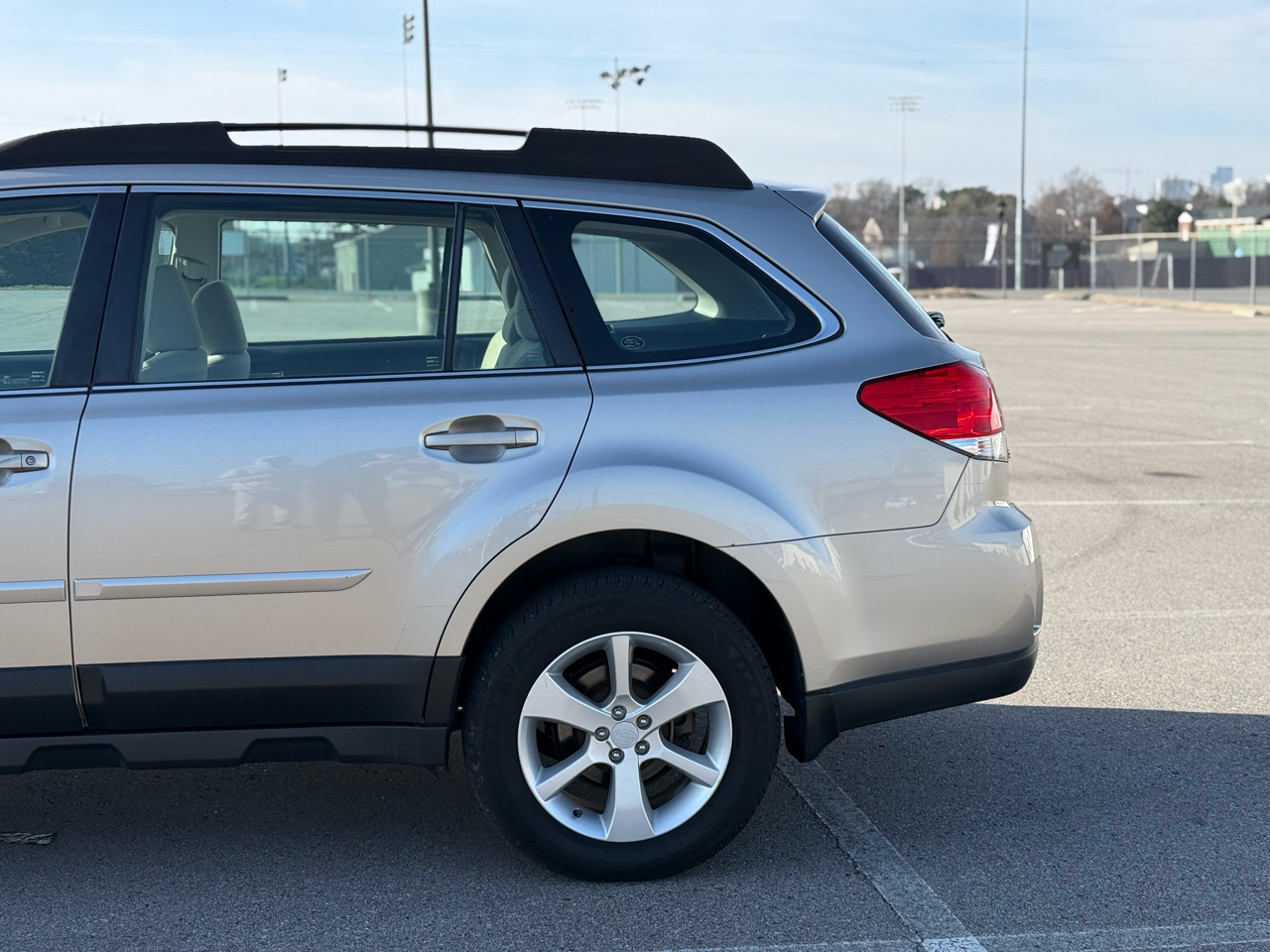 Subaru Outback 2.5i Wagon 2014