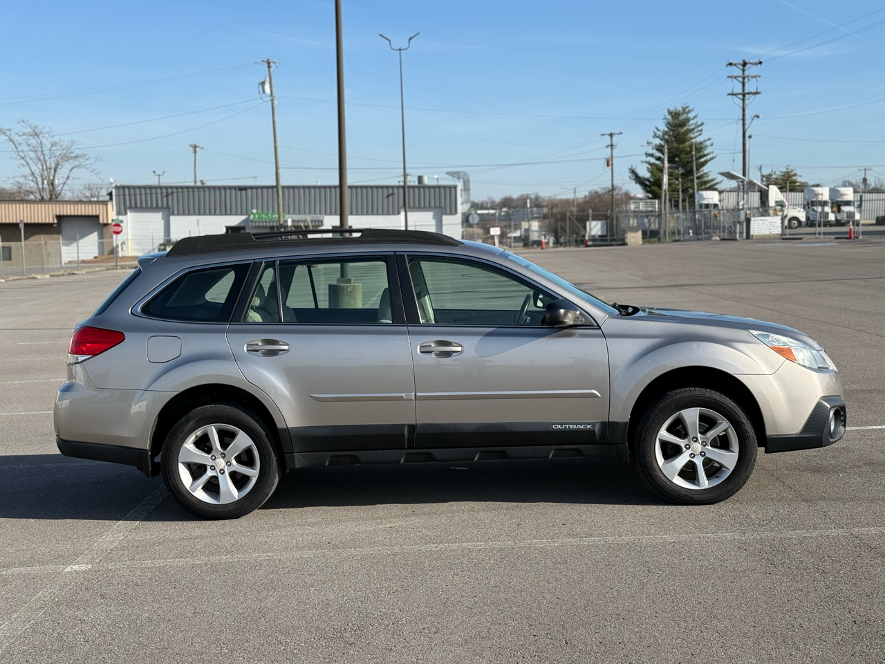 Subaru Outback 2.5i Wagon 2014
