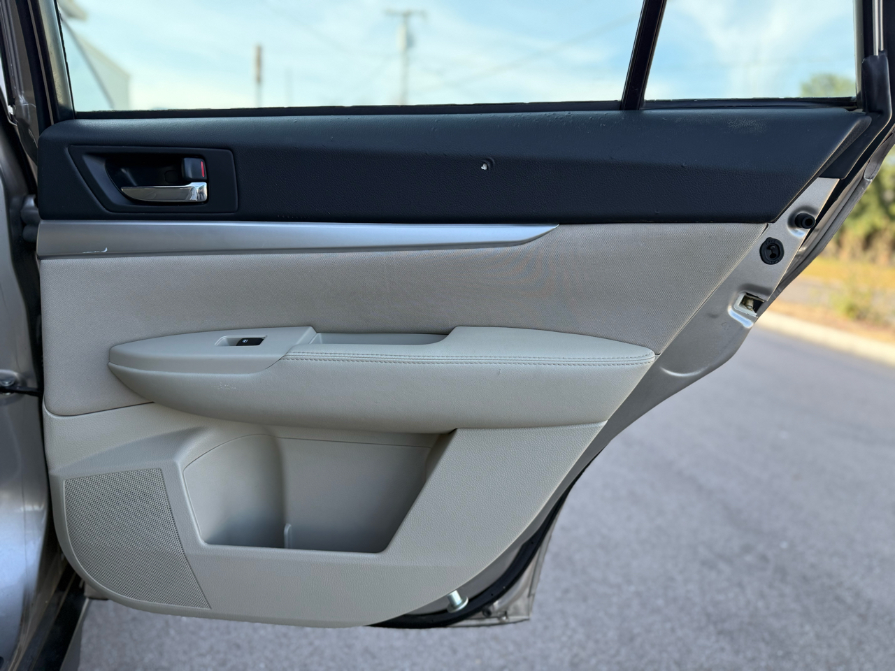 Subaru Outback 2.5i Wagon 2014