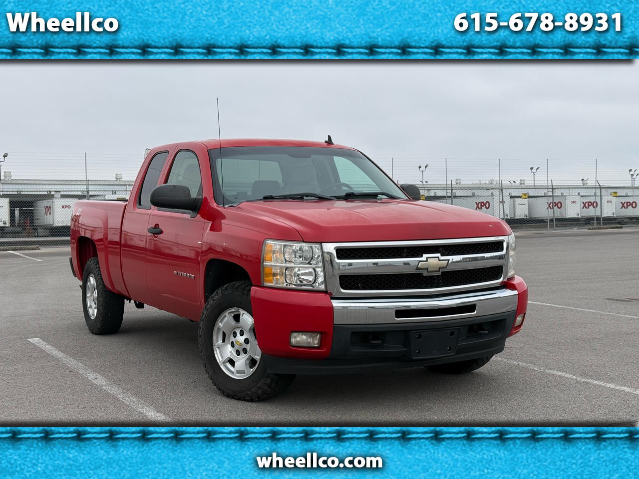2011 Chevrolet Silverado 1500 LT Ext. Cab Long Box 4WD