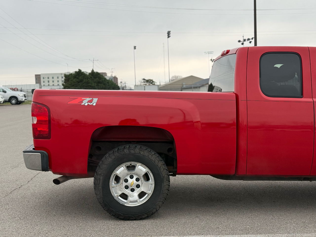 Chevrolet Silverado 1500 LT Z71 Crew Cab 4WD 2011