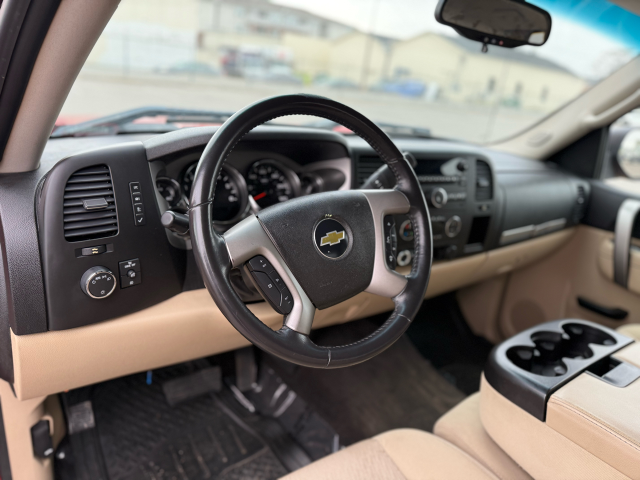 Chevrolet Silverado 1500 LT Z71 Crew Cab 4WD 2011