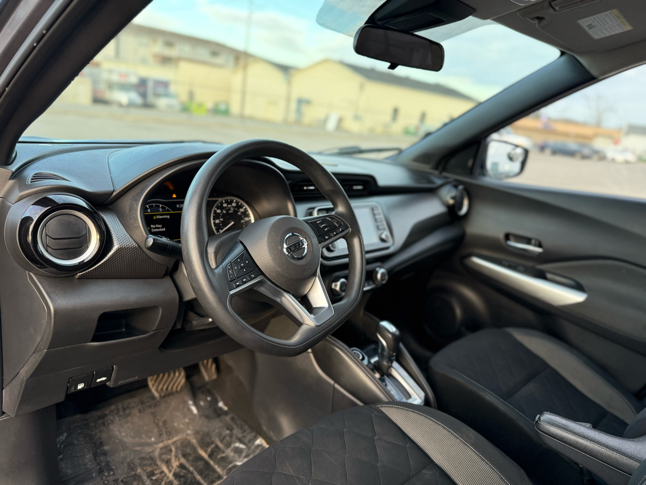 Nissan Kicks SV 2020