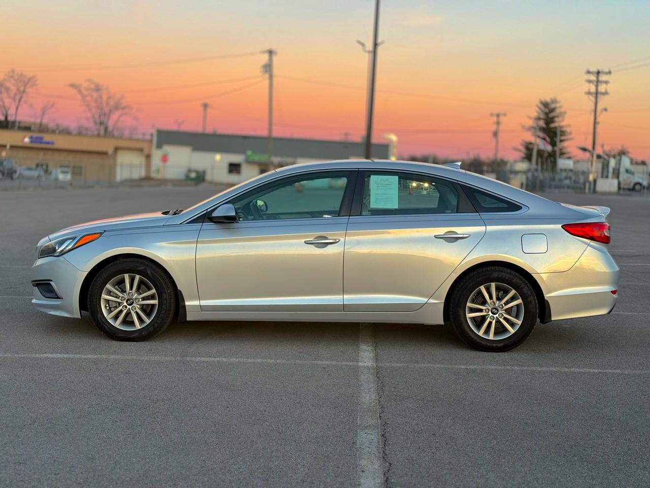Hyundai Sonata SE 2016