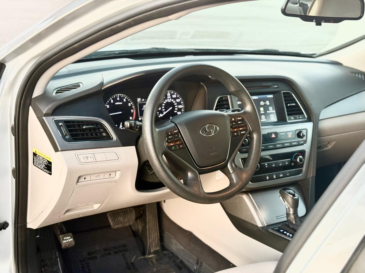 Hyundai Sonata SE 2016