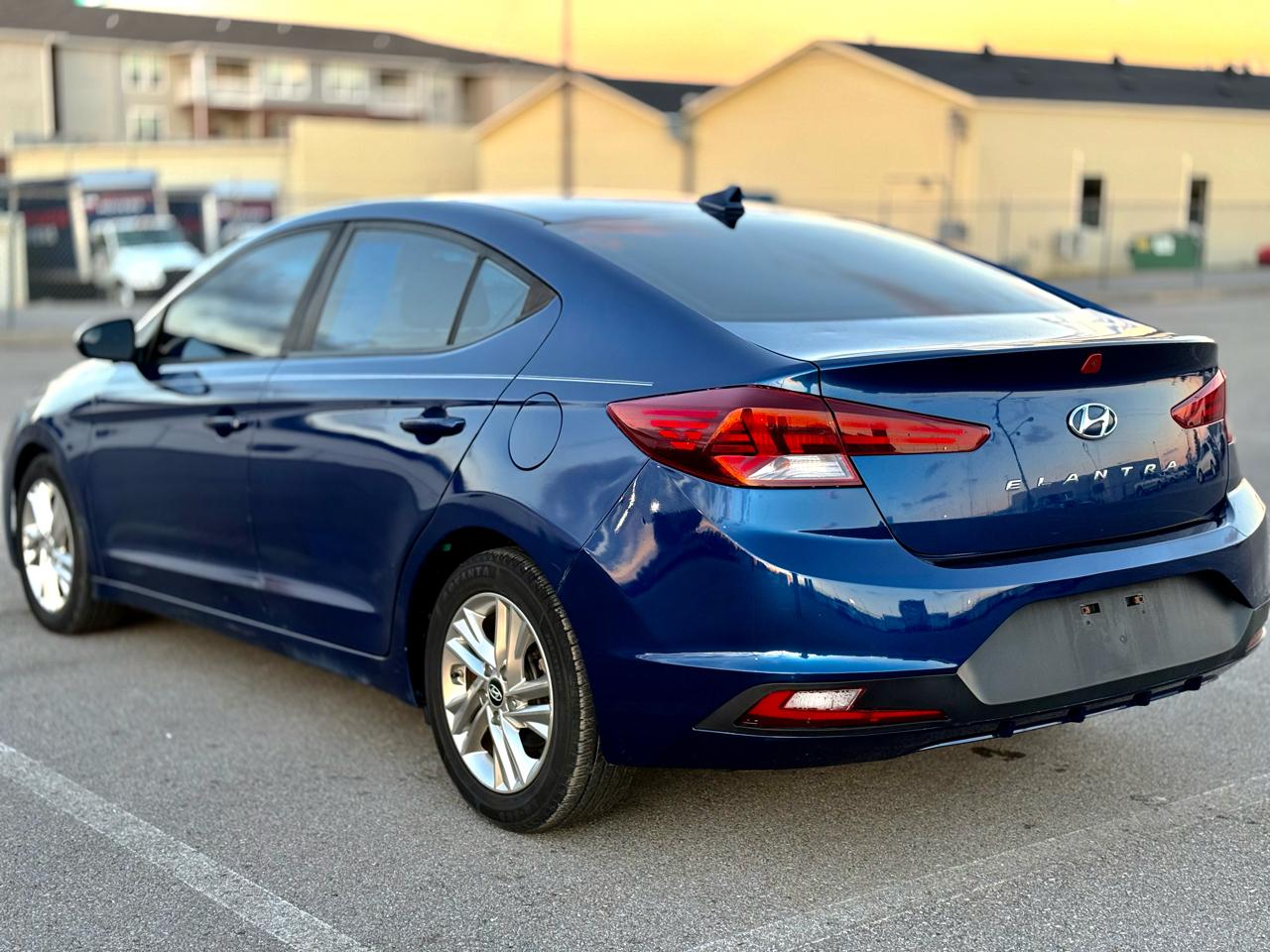 Hyundai Elantra SEL 2.0L Auto 2019
