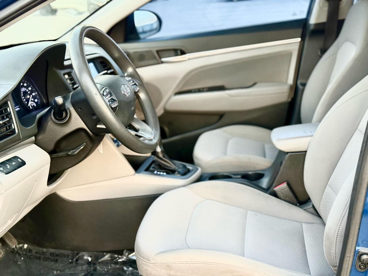 Hyundai Elantra SEL 2.0L Auto 2019