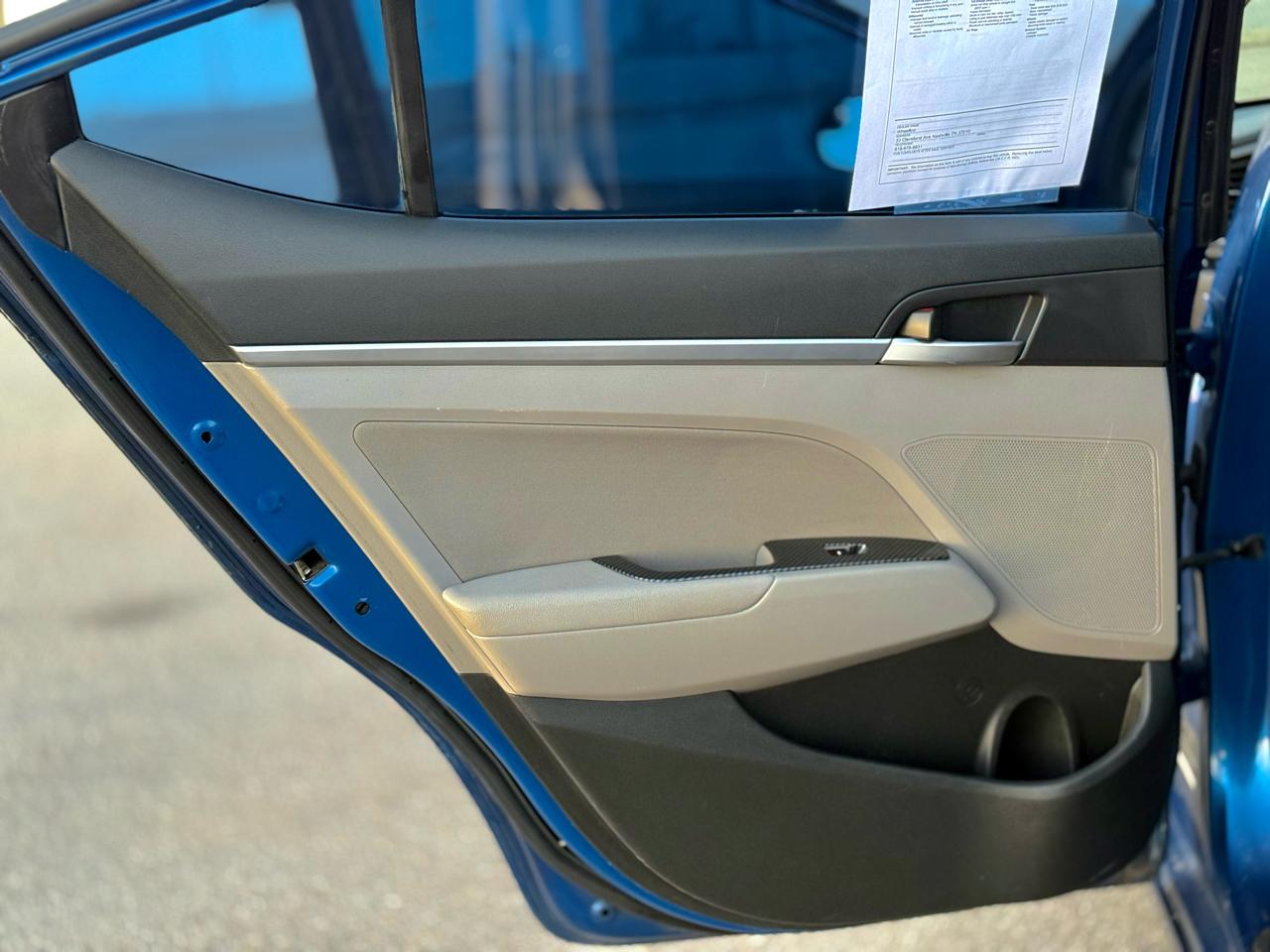 Hyundai Elantra SEL 2.0L Auto 2019