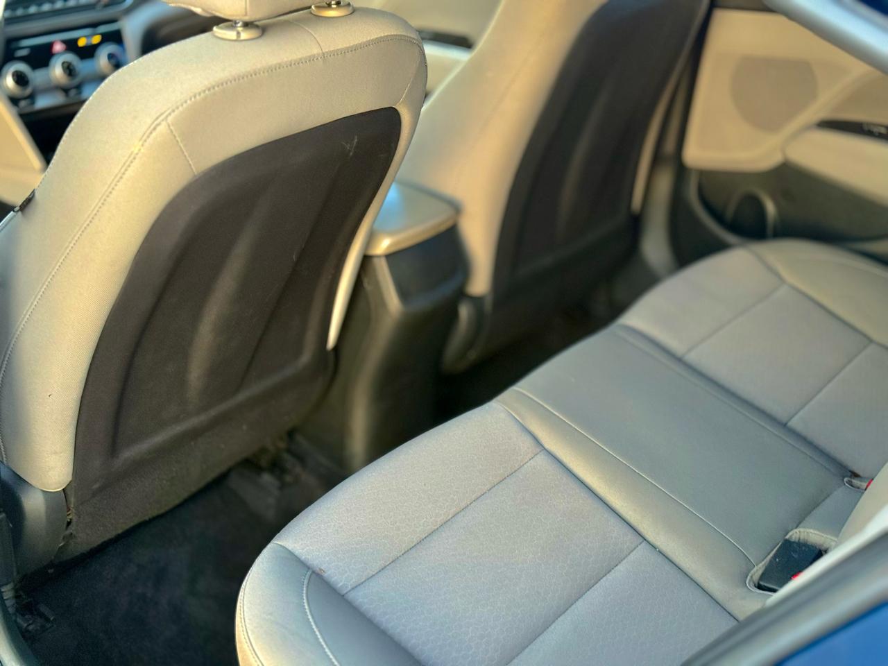 Hyundai Elantra SEL 2.0L Auto 2019