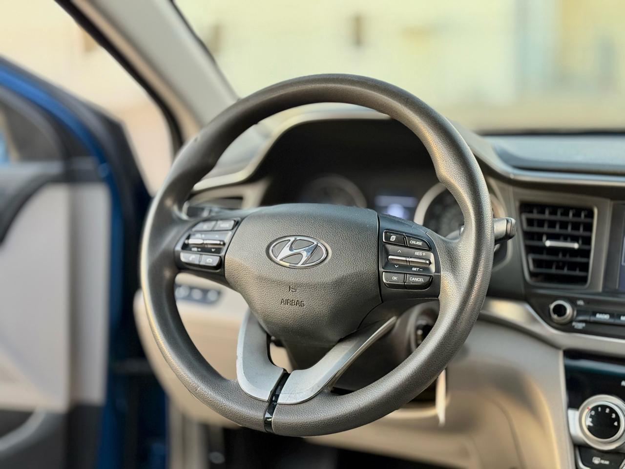 Hyundai Elantra SEL 2.0L Auto 2019