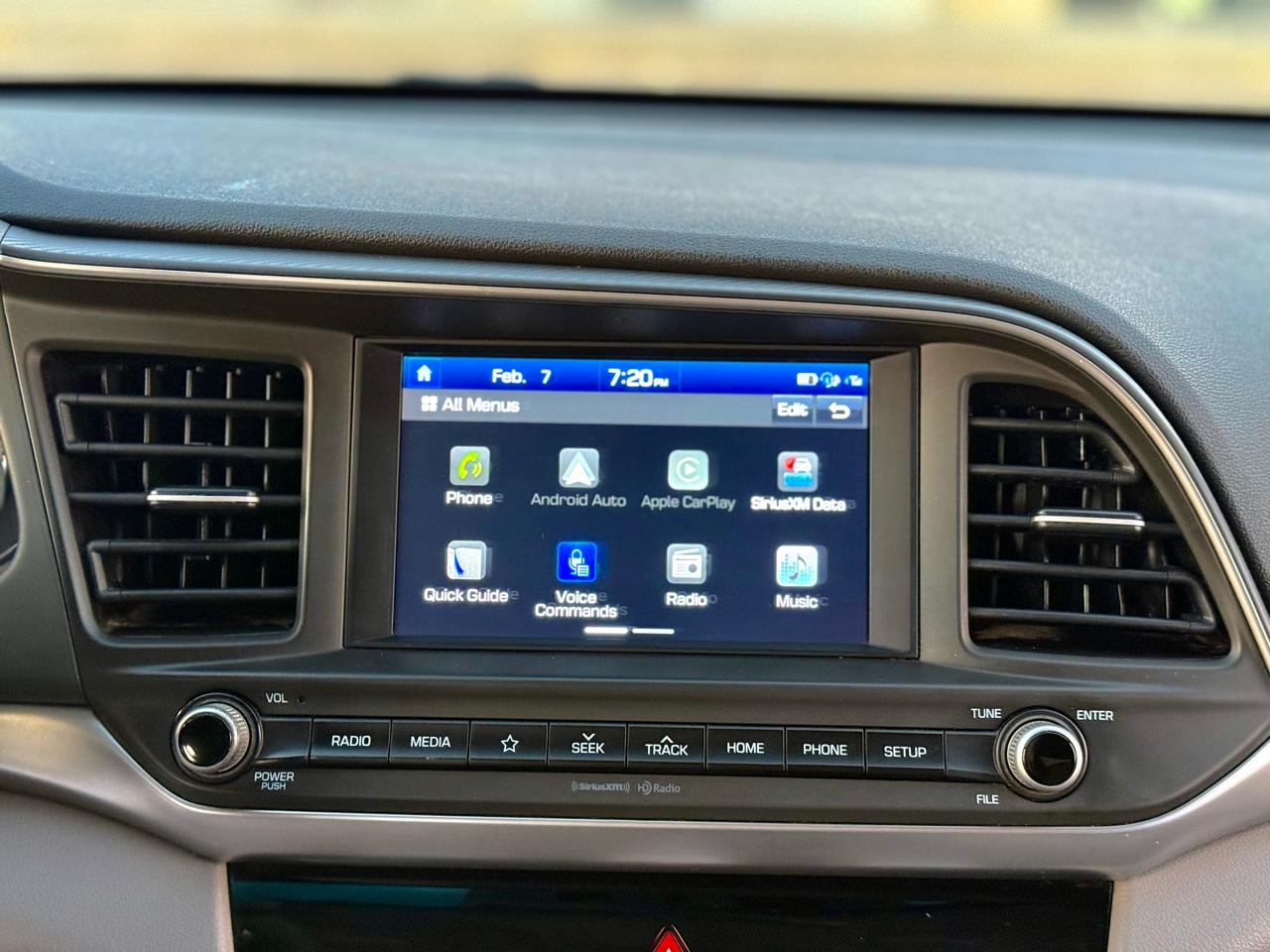 Hyundai Elantra SEL 2.0L Auto 2019