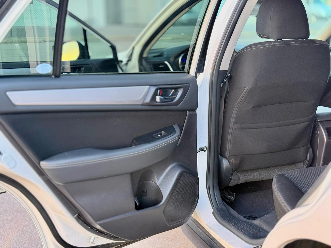 Subaru Outback 2.5i Premium 2017