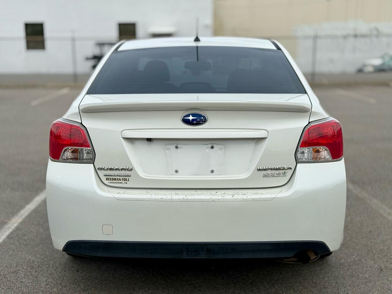 Subaru Impreza 2.0i Premium PZEV 4-Door 2015