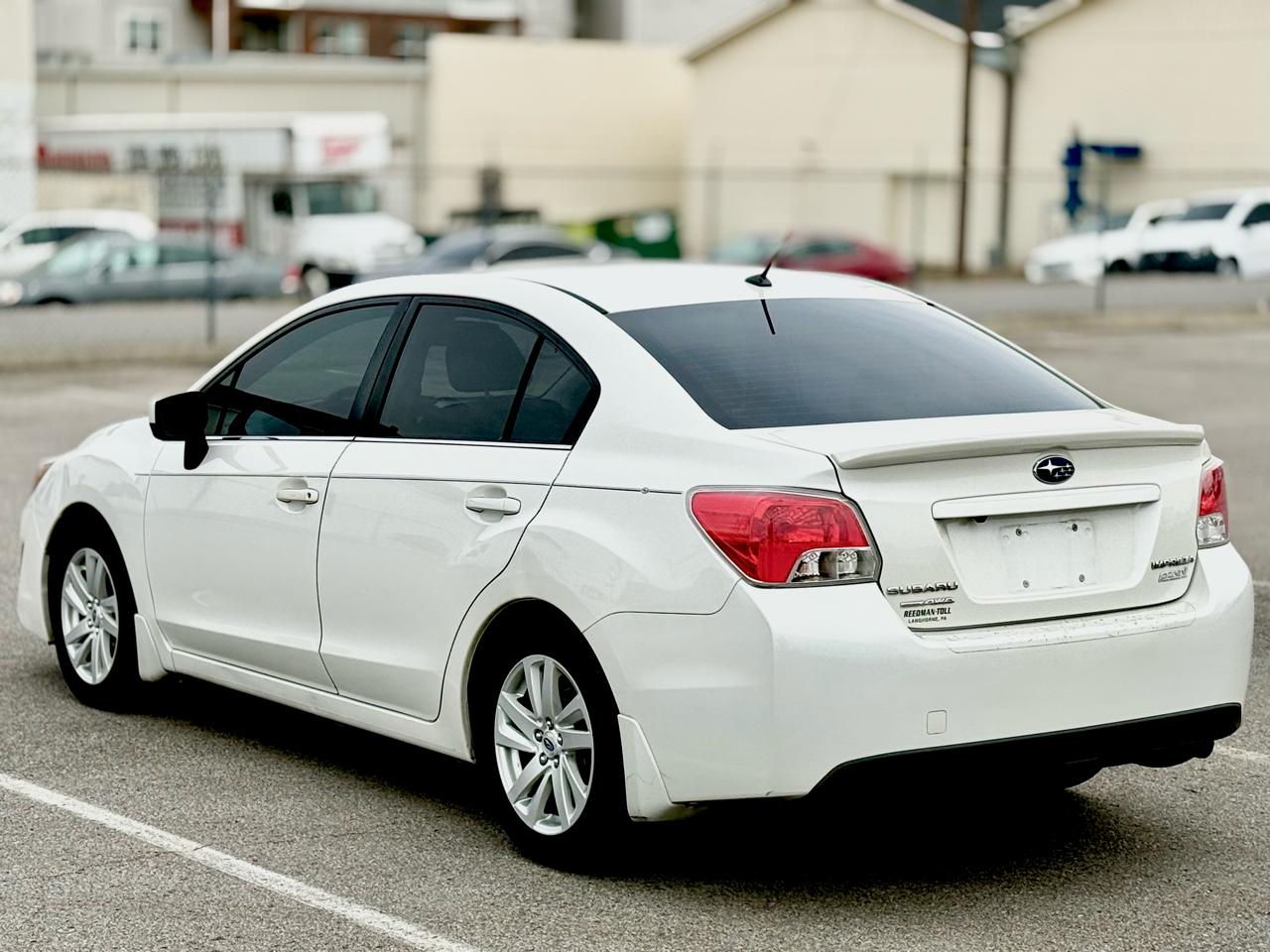 Subaru Impreza 2.0i Premium PZEV 4-Door 2015