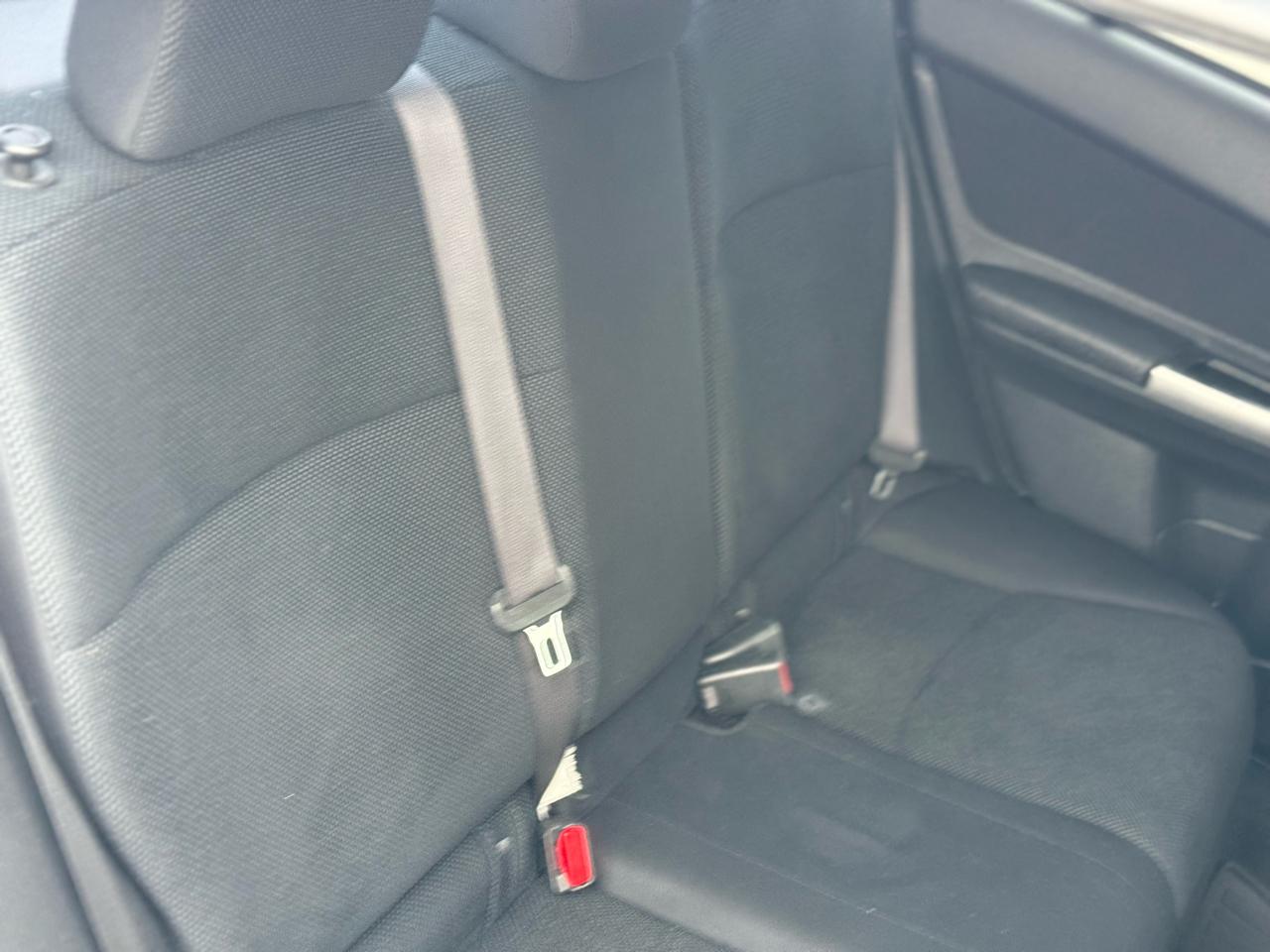 Subaru Impreza 2.0i Premium PZEV 4-Door 2015