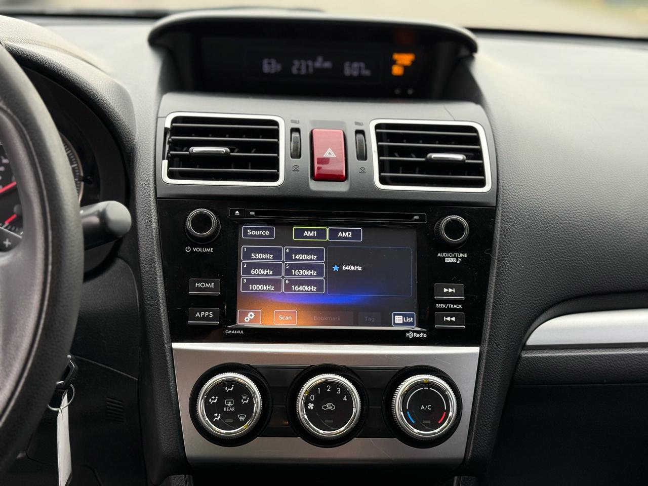 Subaru Impreza 2.0i Premium PZEV 4-Door 2015