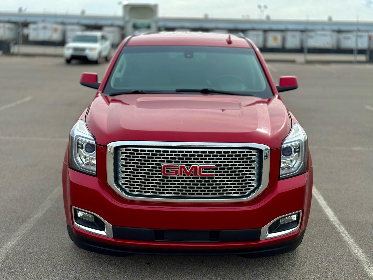 GMC Yukon SLE 4WD 2015