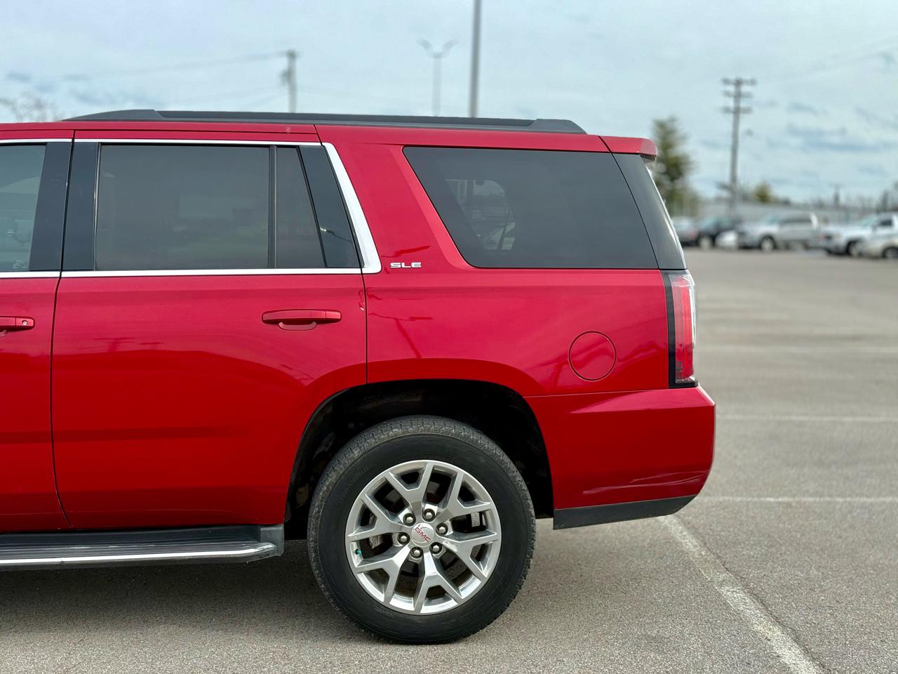 GMC Yukon SLE 4WD 2015