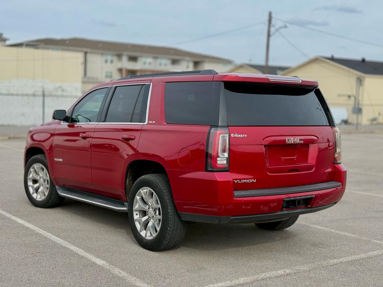 GMC Yukon SLE 4WD 2015