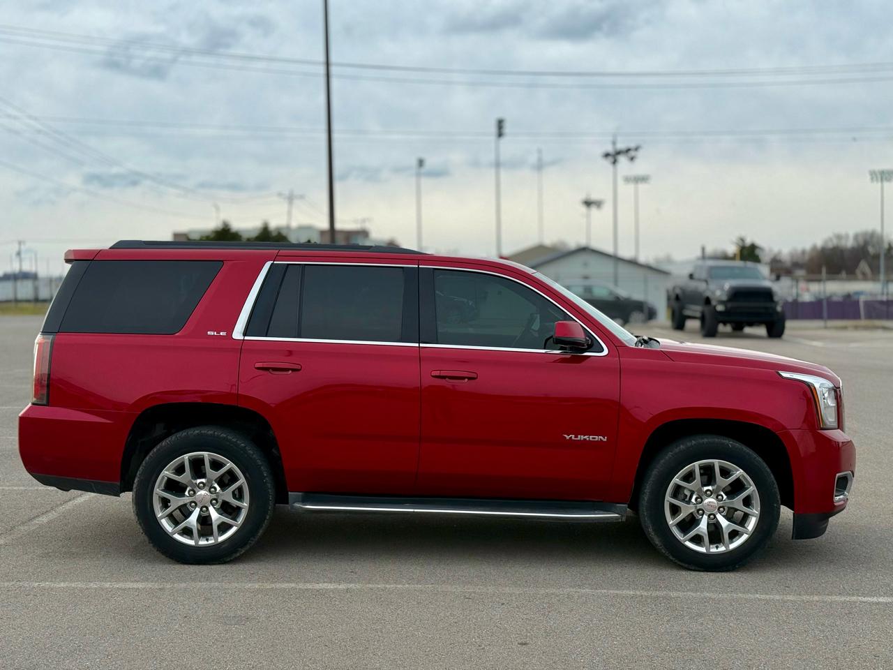 GMC Yukon SLE 4WD 2015