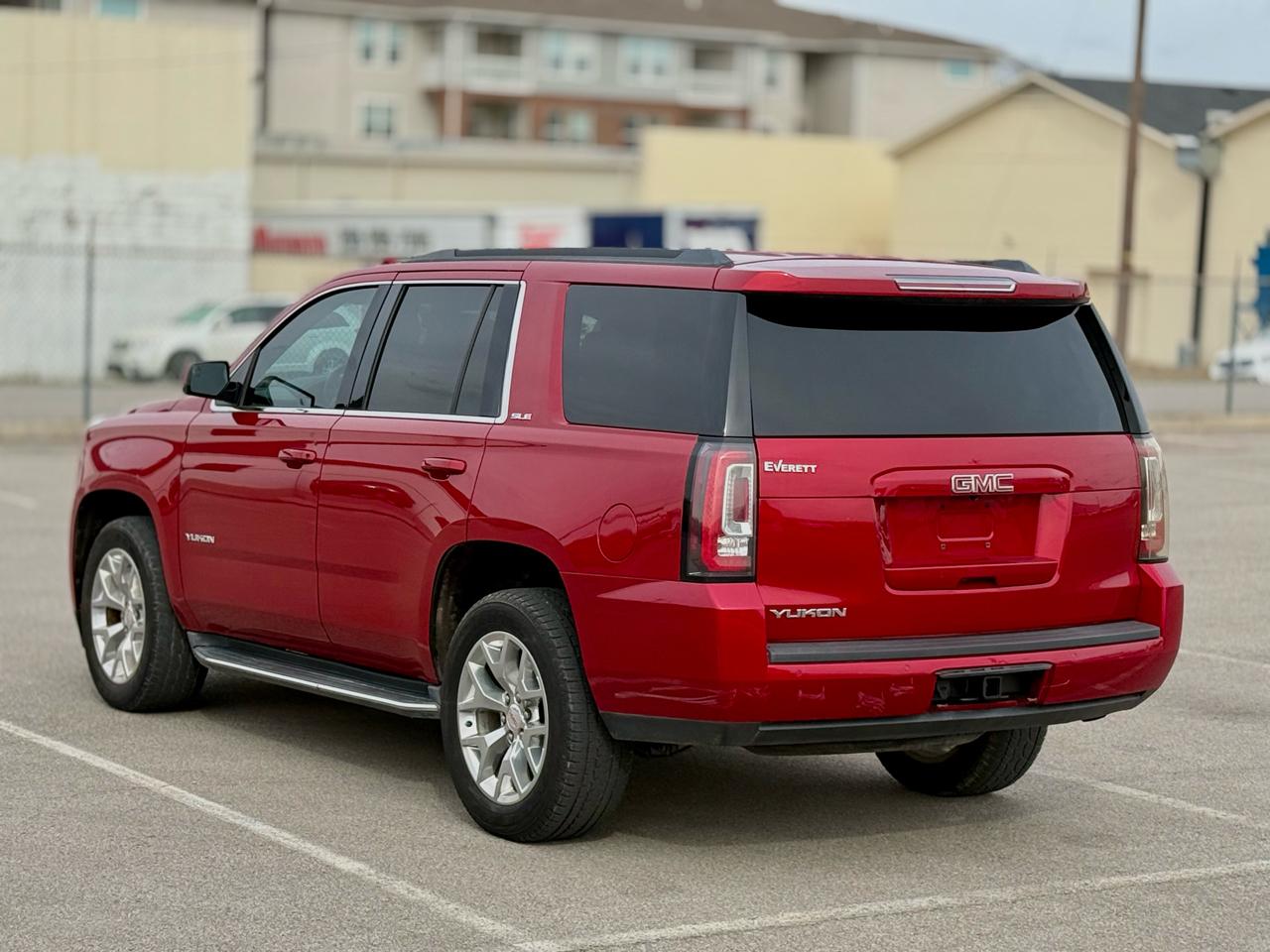 GMC Yukon SLE 4WD 2015