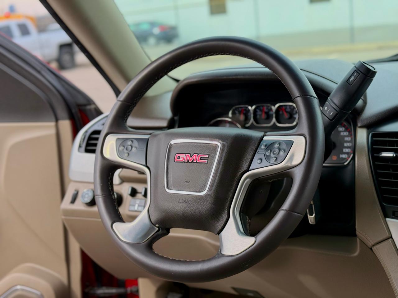 GMC Yukon SLE 4WD 2015