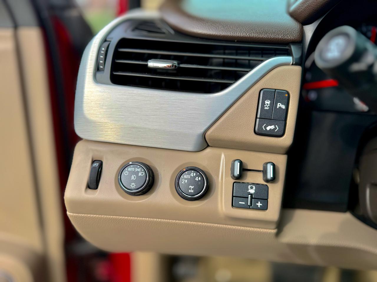 GMC Yukon SLE 4WD 2015