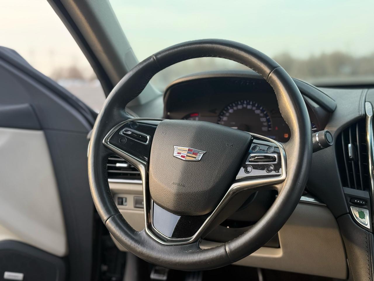 Cadillac ATS 2.0L Luxury RWD 2016