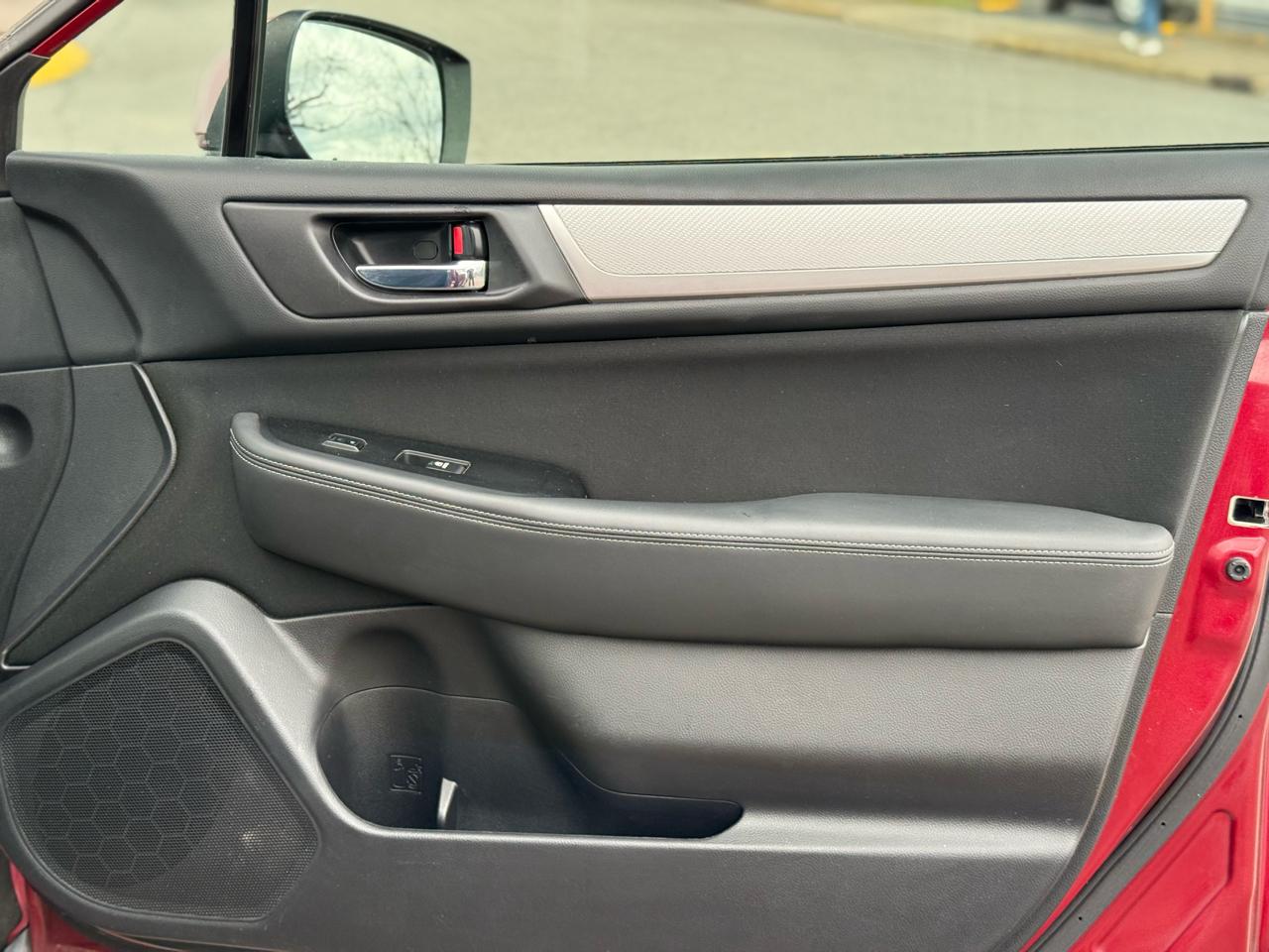 Subaru Outback 2.5i Premium 2015