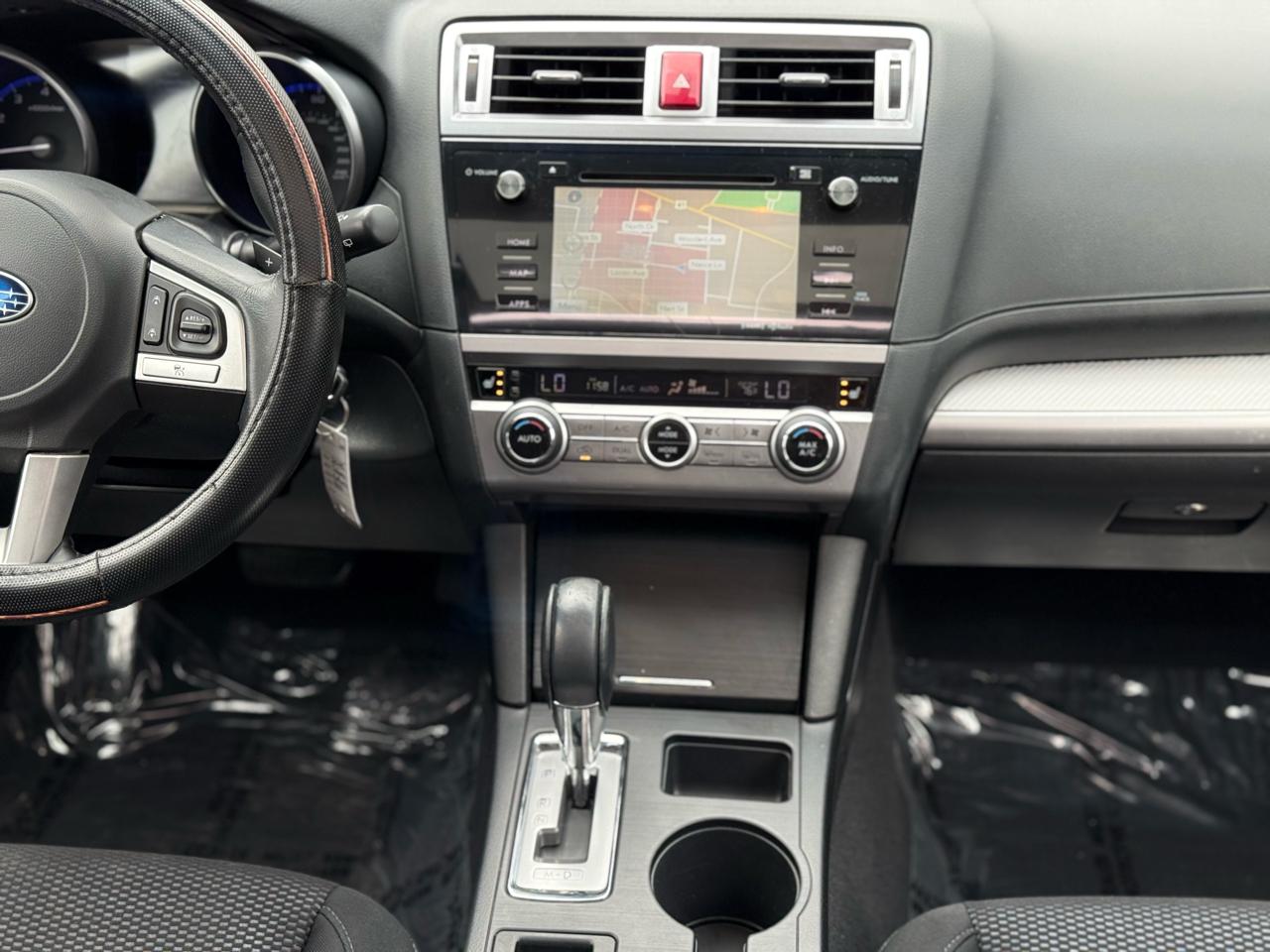 Subaru Outback 2.5i Premium 2015