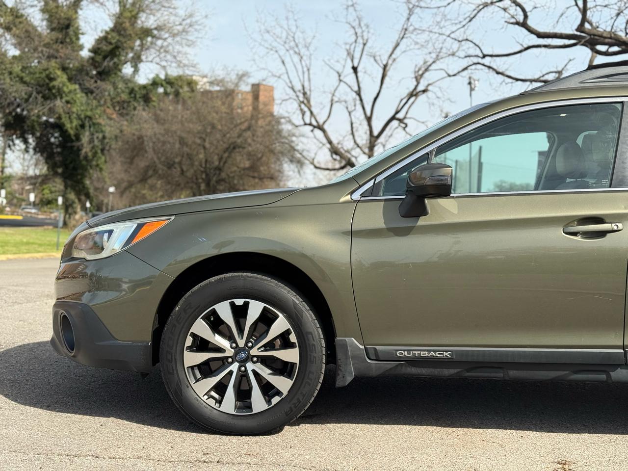 Subaru Outback 2.5i Limited 2015