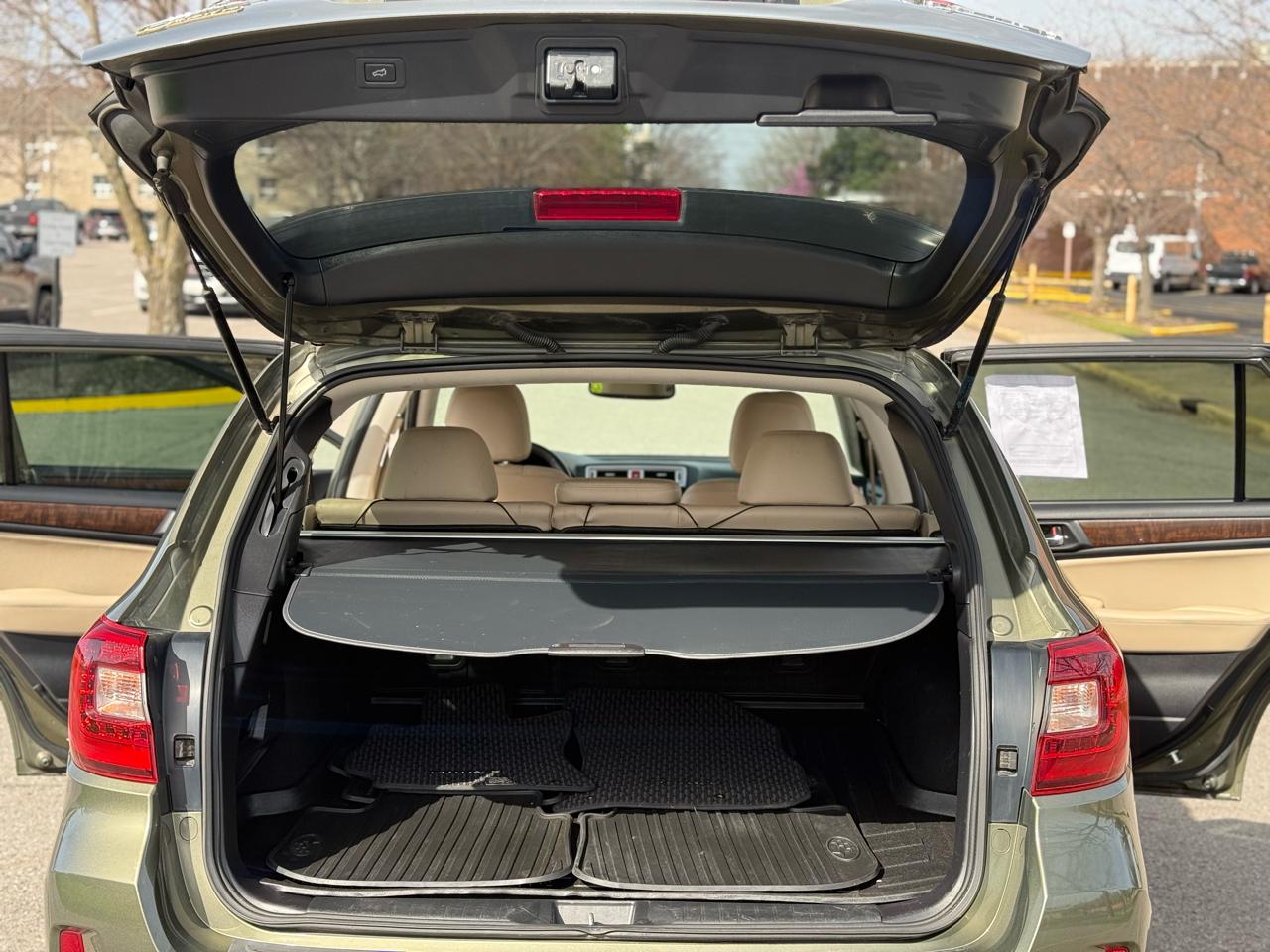 Subaru Outback 2.5i Limited 2015