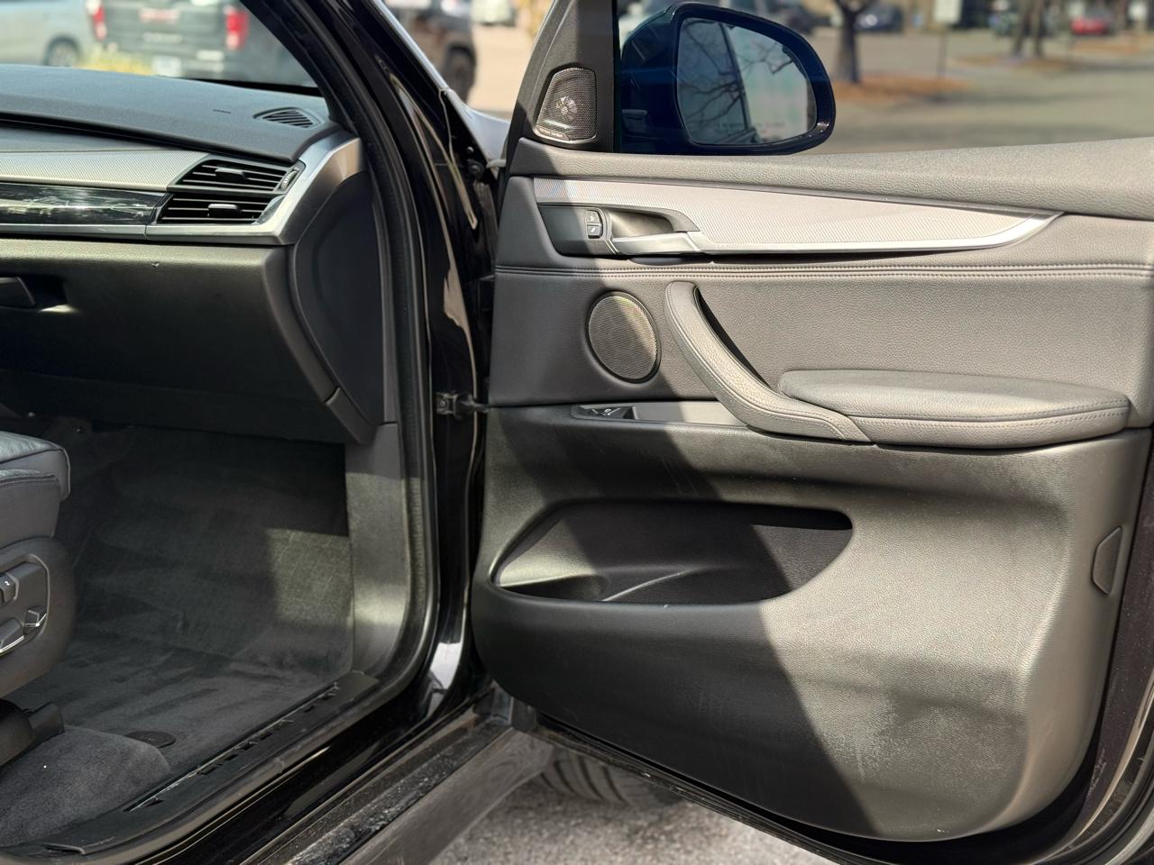 BMW X5 xDrive50i 2014