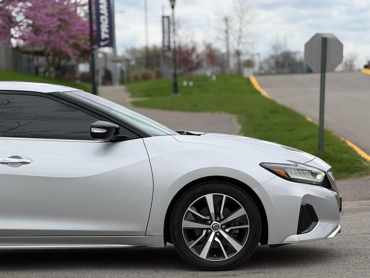 Nissan Maxima 4dr Sdn 3.5 SV 2019