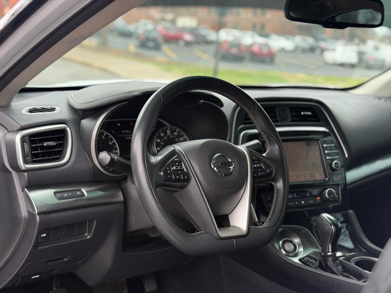 Nissan Maxima 4dr Sdn 3.5 SV 2019