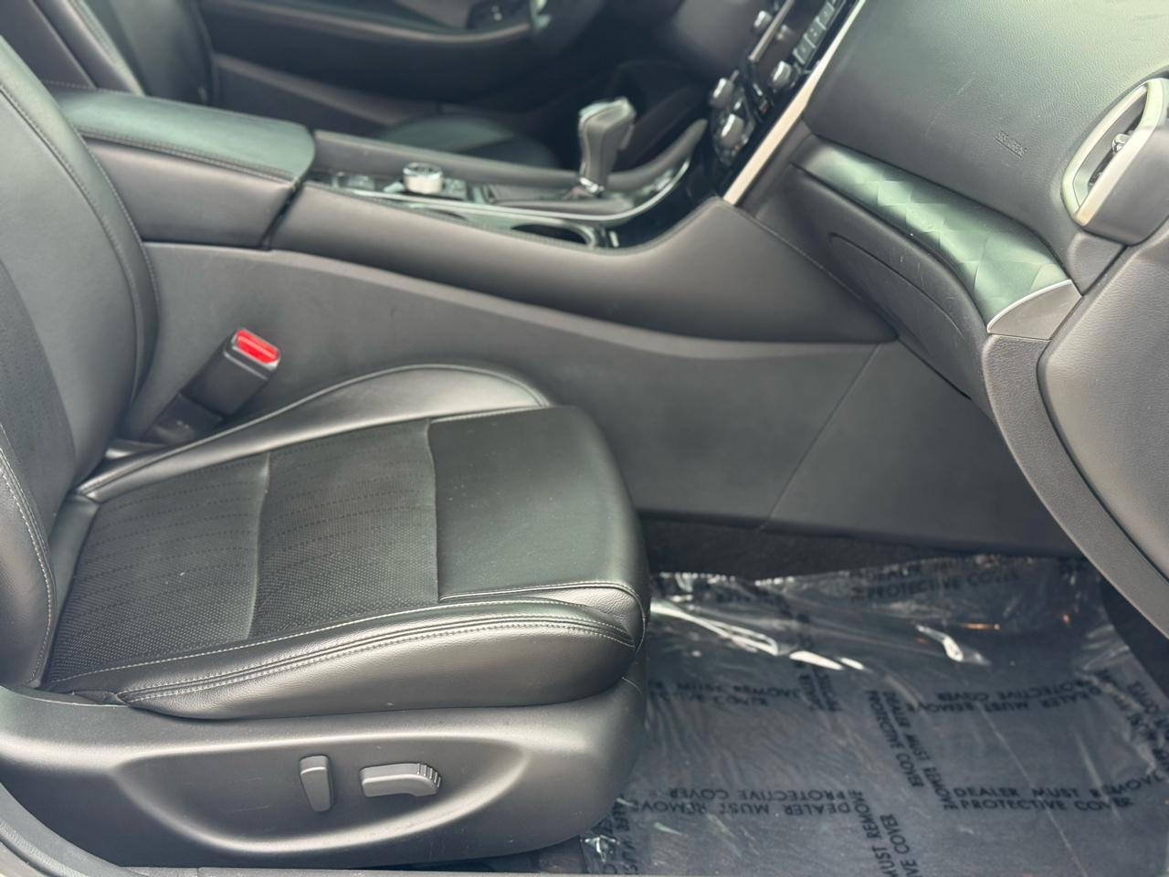 Nissan Maxima 4dr Sdn 3.5 SV 2019