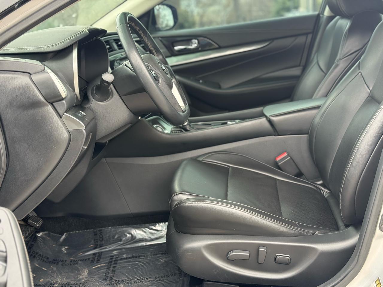 Nissan Maxima 4dr Sdn 3.5 SV 2019