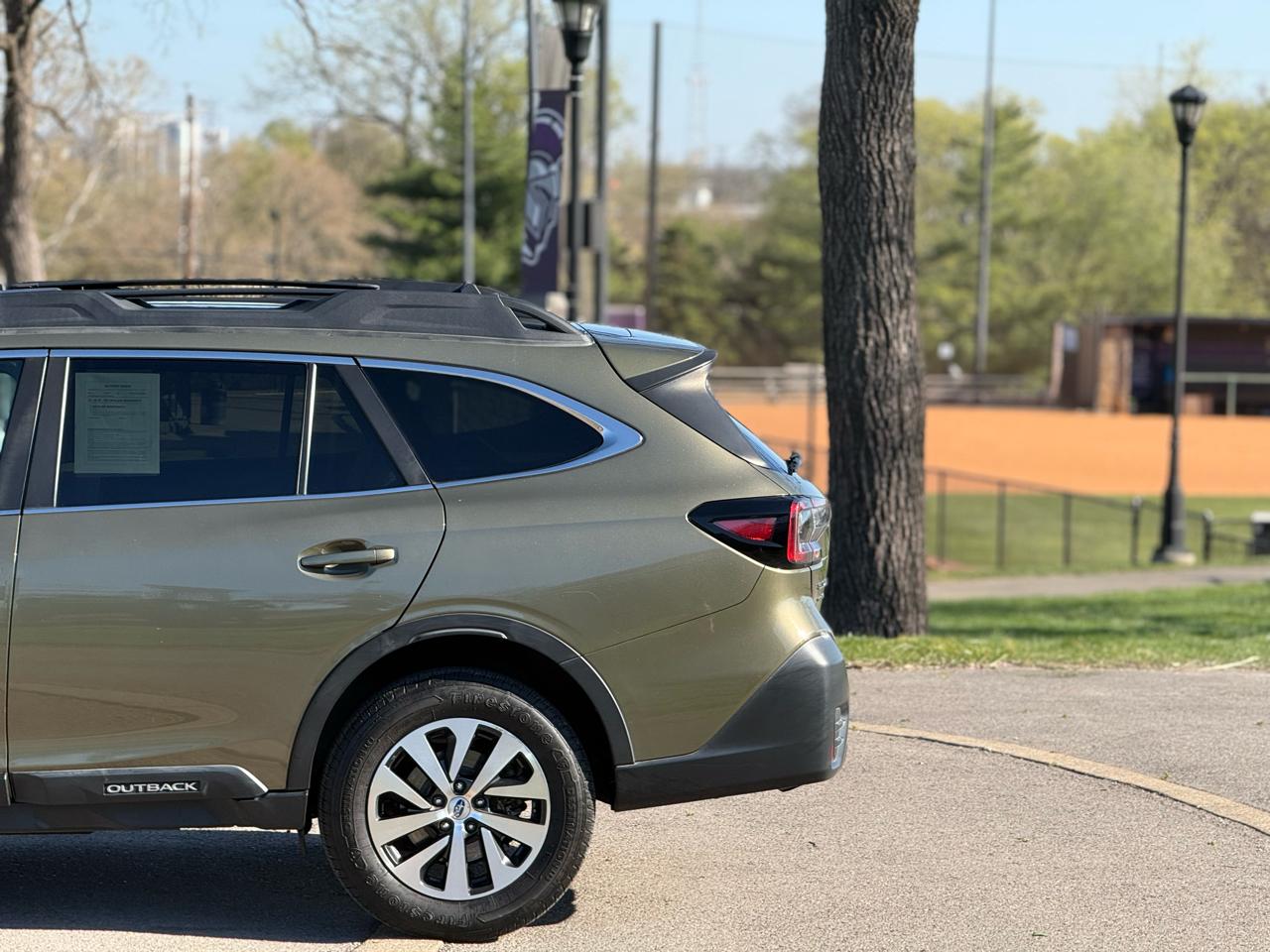 Subaru Outback Premium 2021