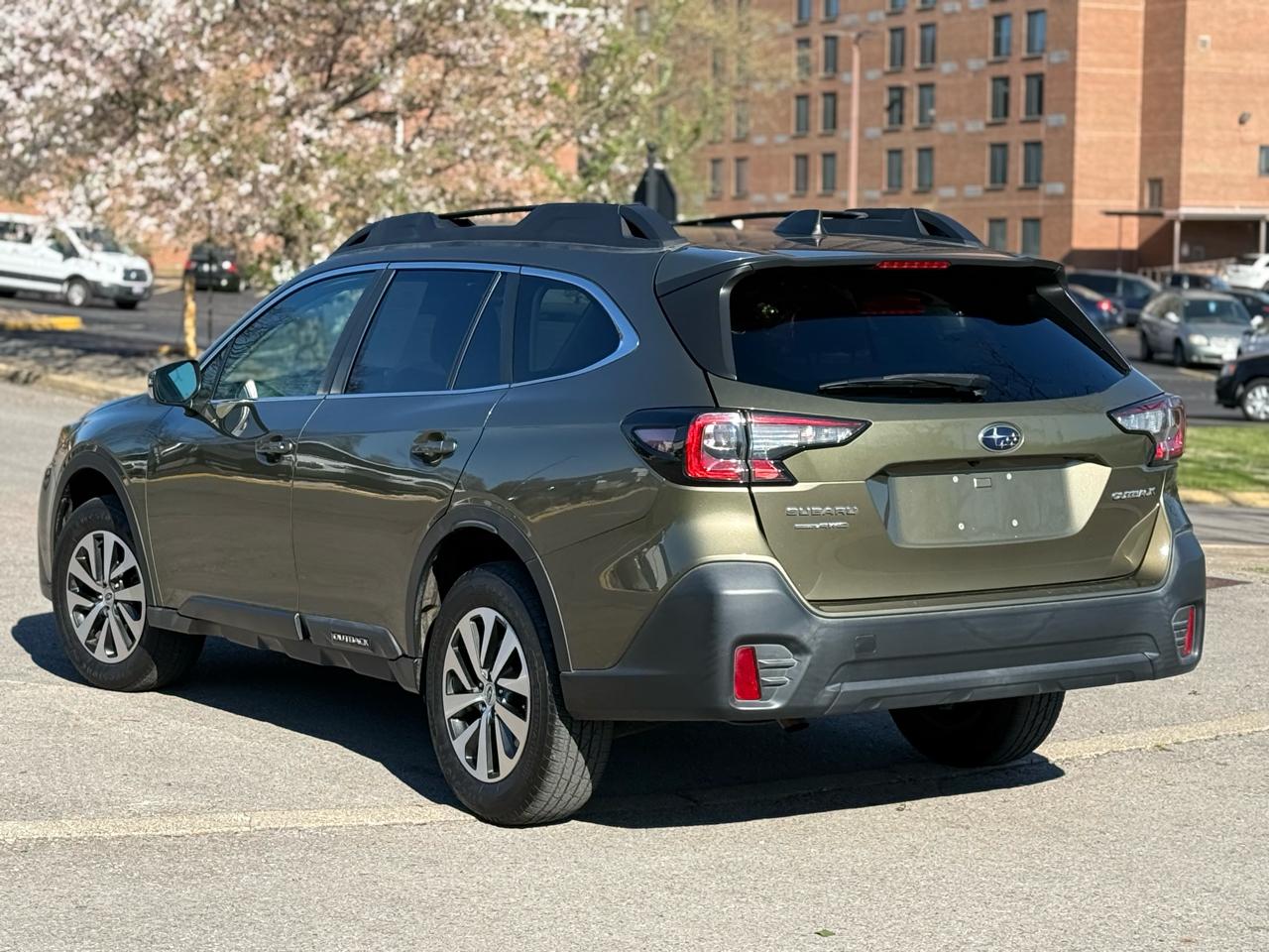 Subaru Outback Premium 2021