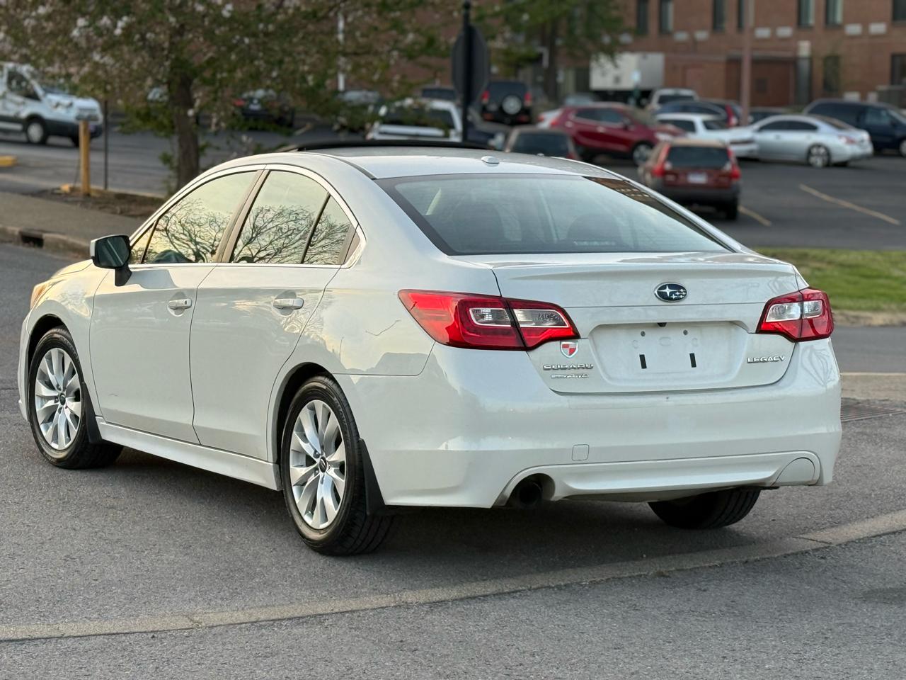 Subaru Legacy 2.5i Premium 2015