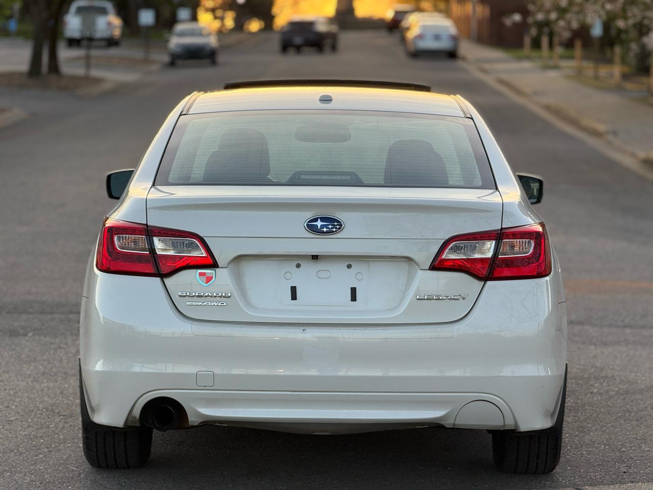 Subaru Legacy 2.5i Premium 2015
