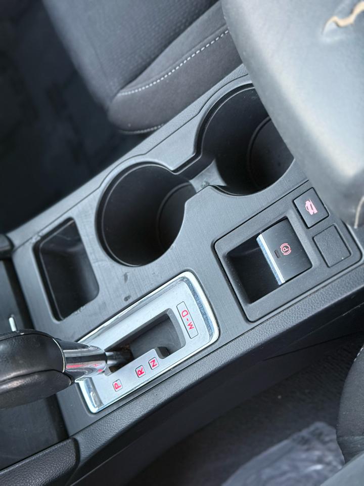 Subaru Legacy 2.5i Premium 2015