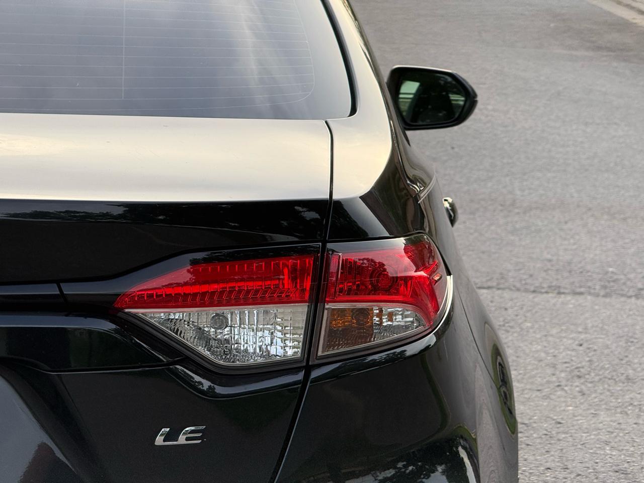 Toyota Corolla LE 2020
